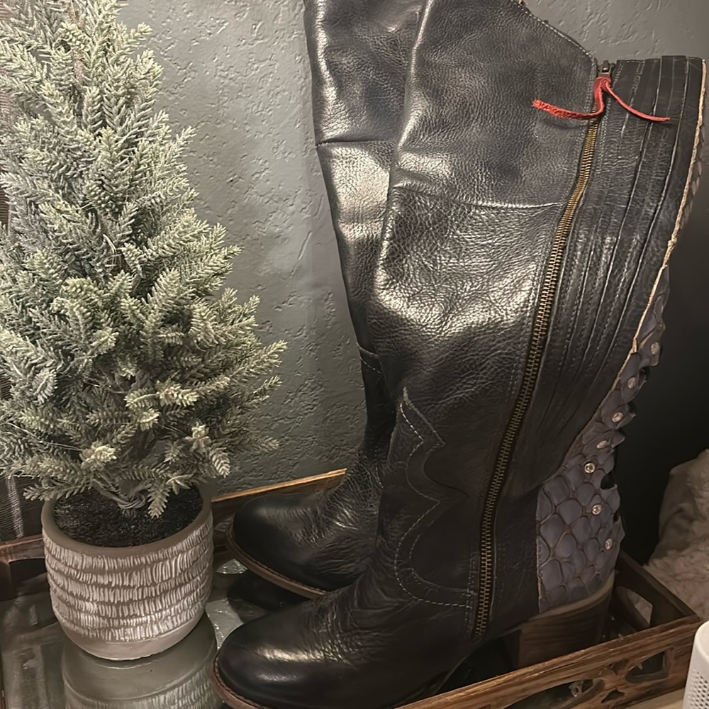 Freebird authentic leather boots